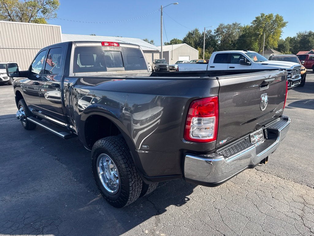 2024 RAM Ram 3500 Tradesman Crew Cab 4x4 8' Box