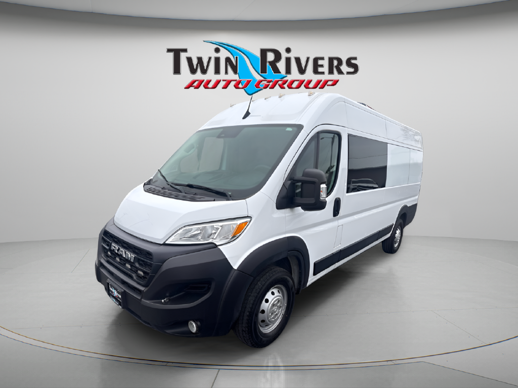 2023 RAM ProMaster Window Van Base