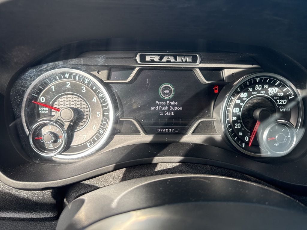 2019 RAM 2500 Big Horn Crew Cab 4x4 6'4' Box