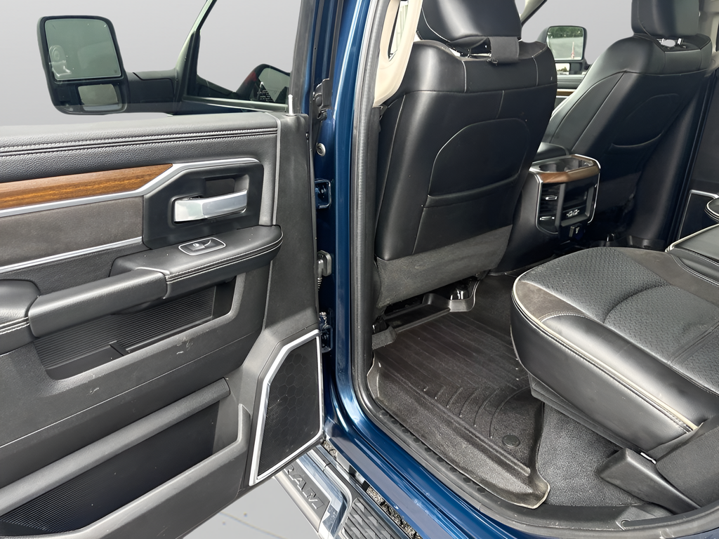 2023 RAM Ram 2500 Laramie Crew Cab 4x4 6'4' Box