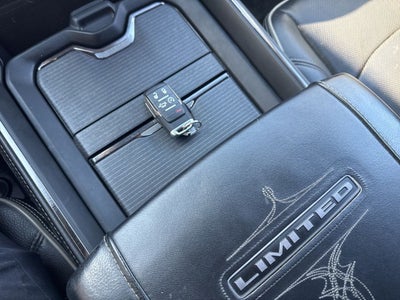 2022 RAM 2500 Limited Crew Cab 4x4 6'4' Box