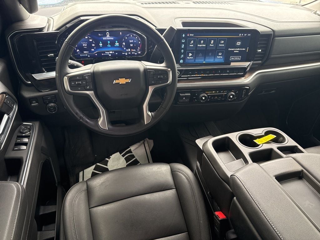 2025 Chevrolet Silverado 1500 4WD Crew Cab Standard Bed LT