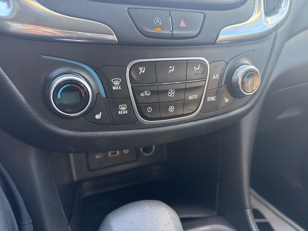 2022 Chevrolet Equinox FWD LT