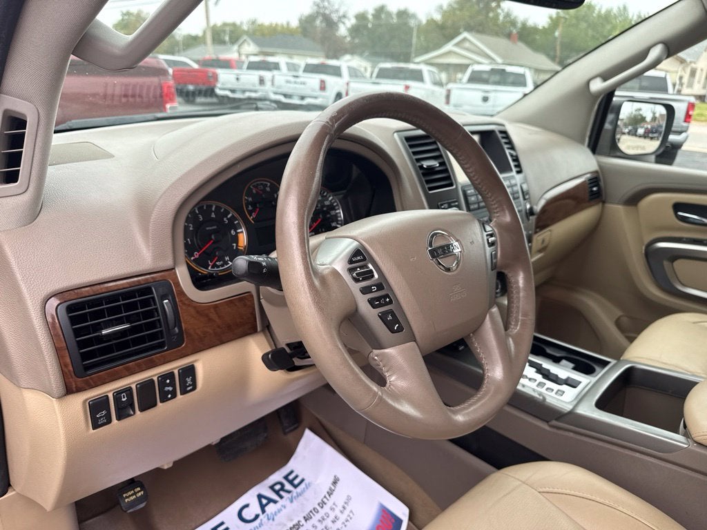 2015 Nissan Armada Platinum