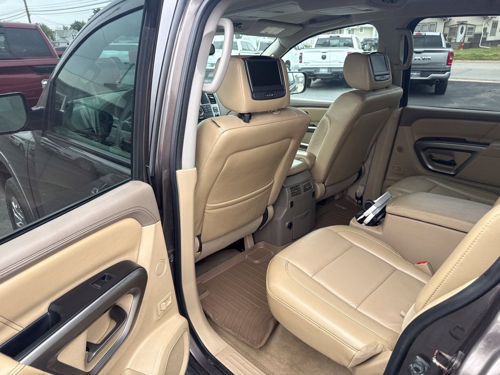 2015 Nissan Armada Platinum