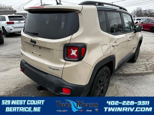 2017 Jeep Renegade Deserthawk 4x4